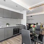 Loft 73 Apartmán *