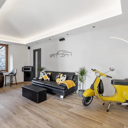 Loft 73 *