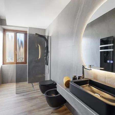 Loft 73 *