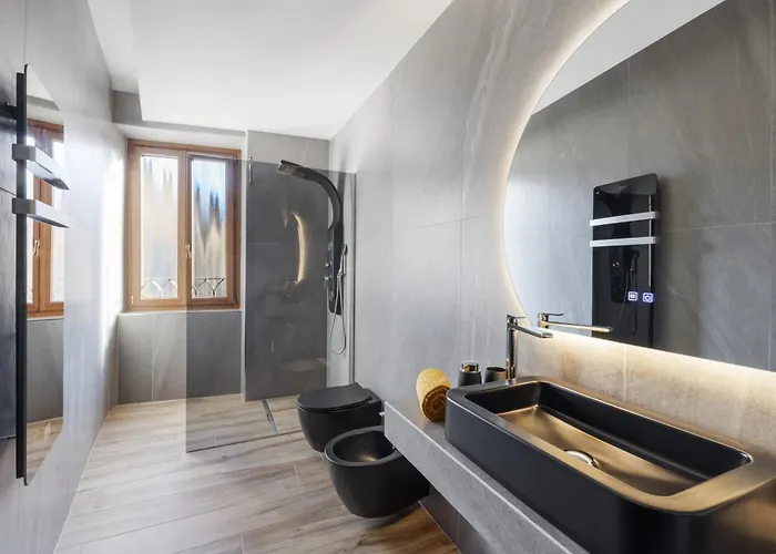 Loft 73 *